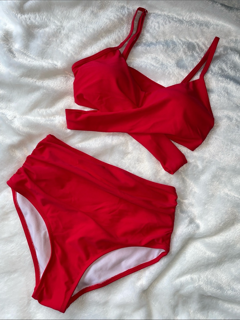 Bikini Set - Picture 2 of 10